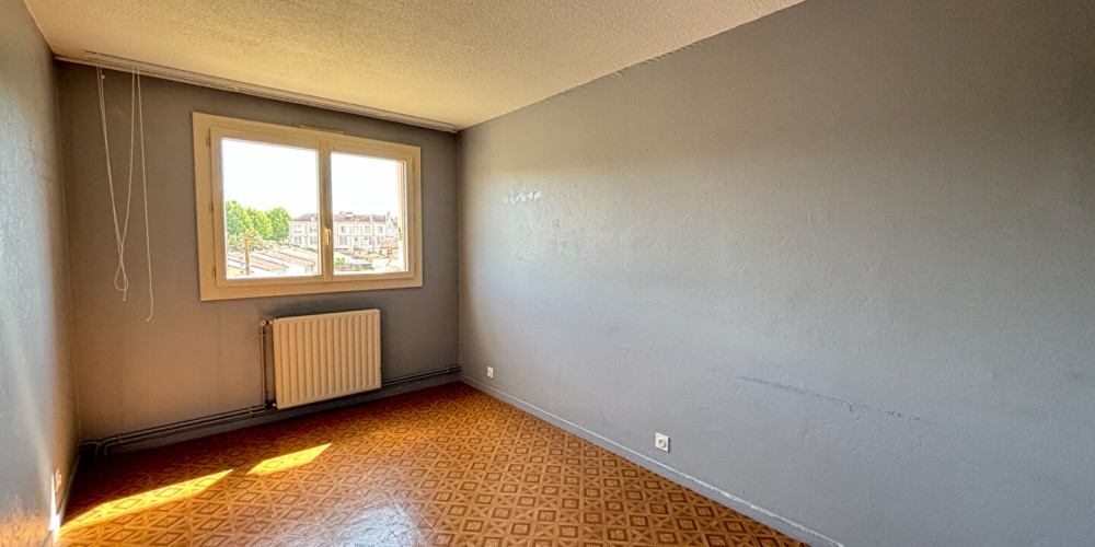appartement à MONT DE MARSAN (40000)